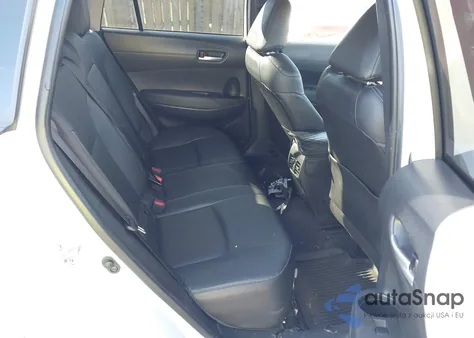 2022 Toyota Corolla Cross Xle from USA, damaged, VIN 7MUDAABG5NV035853